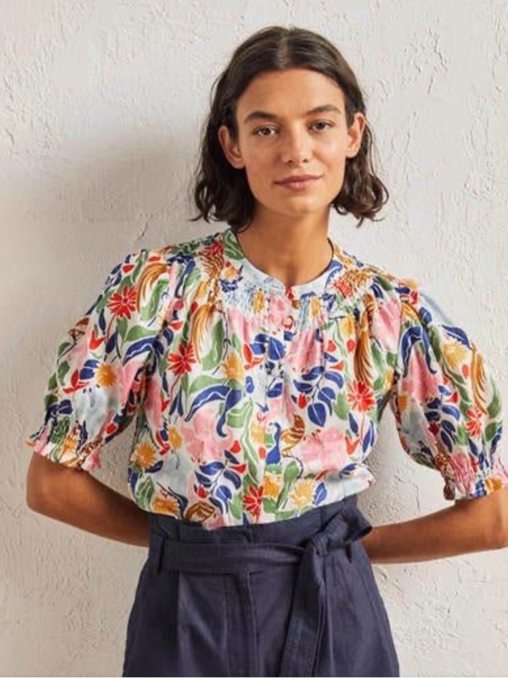 Boden Linen Floral Button-Front Top in Pink, Blue & Brown